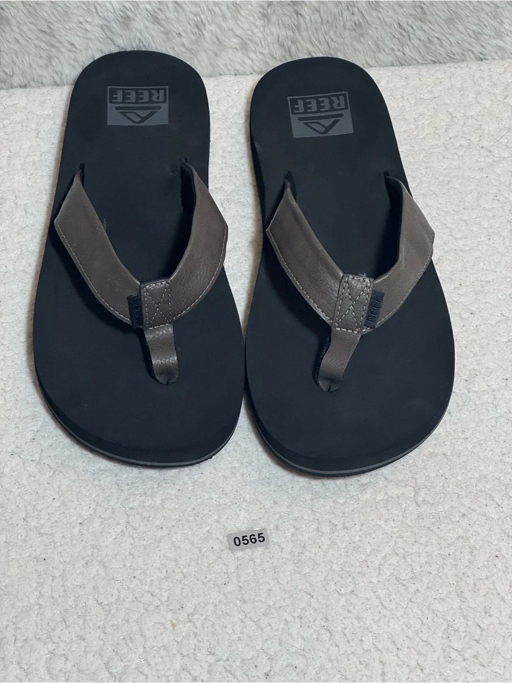 Reef Men's Twinpin Comfort Flip Flop Sandals Grey Size 11